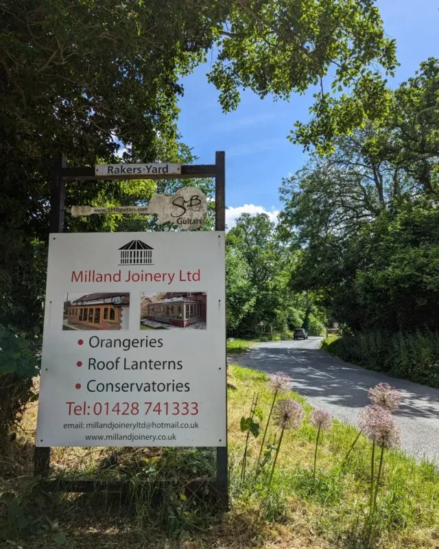 We're enjoying this beautiful weather at the joinery ☀️🌻
The plants are all out in force and we are very busy in the workshop. Pop in to say hi and discuss your next project with us 🔨 
.
.
.
#joinery #workshop #woodwork #timber #summer #craftmanship #homeimprovements